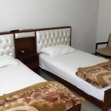 Solo Hotel & Restaurant Sargodha Экстерьер фото